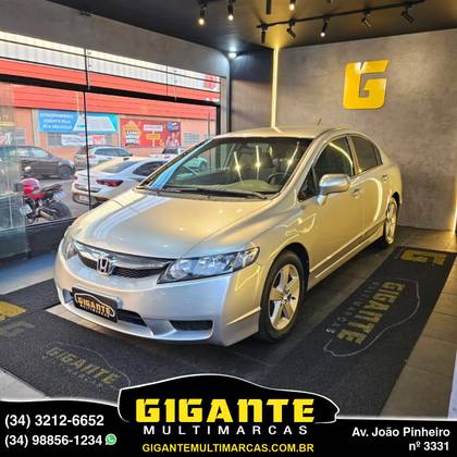 HONDA CIVIC 1.8 LXS 16V FLEX 4P MANUAL HONDA CIVIC 1.8 LXS 16V FLEX 4P MANUAL